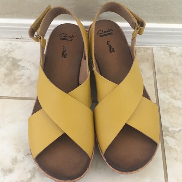 Clarks Shoes - Size 9, mustard yellow/gold Clarks.